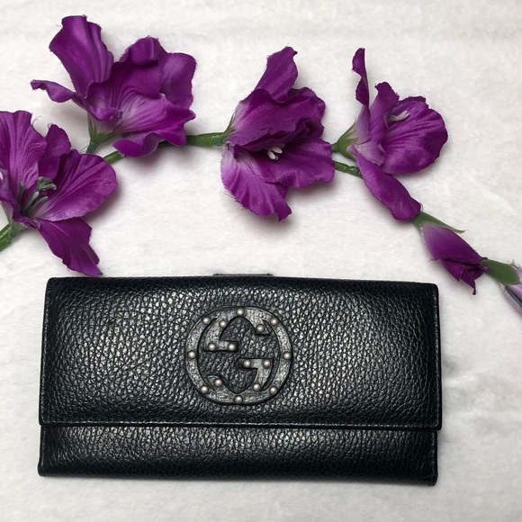 Gucci Authentic Black GG Studded Interlocking Leather Wallet - Picture 17 of 17